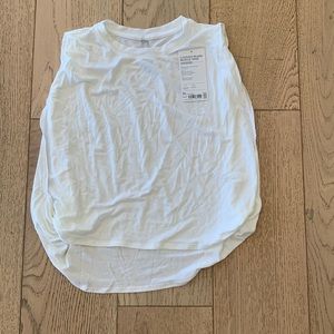 NWT Athleta cloud light relaxed muscle tank